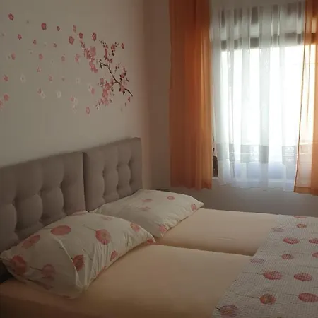 斯皮科公寓 招待所 赫瓦尔