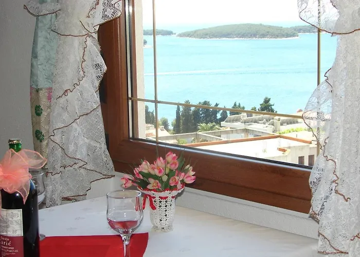 Spiko Guest house Hvar Town